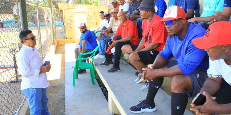 DCNB lleva el programa Juega Limpio a Los Alcarrizos