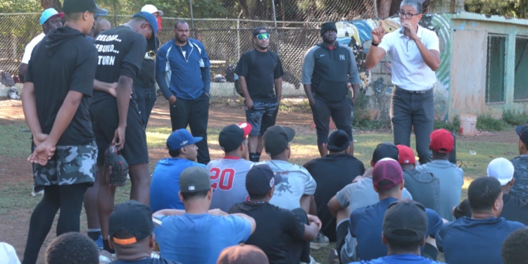 La DCNB lleva charla motivacional y el programa Juega Limpio al Estadio Olímpico
