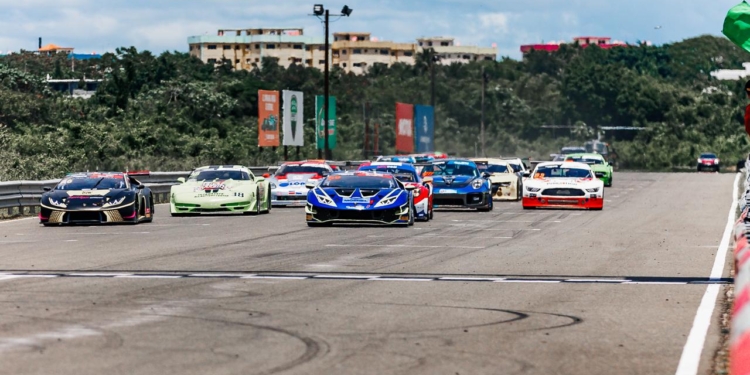 El Campeonato Nacional de Automovilismo comenzará junto al GT Challenge