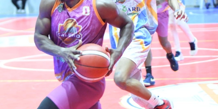 Club Calero derrota a Los Trenes y mantiene su invicto en el Torneo Superior ABASADO