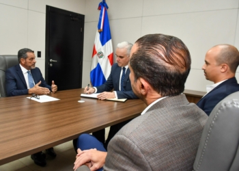 DCNB y MINERD trabajan en conjunto para fortalecer la formación educativa de los peloteros dominicanos