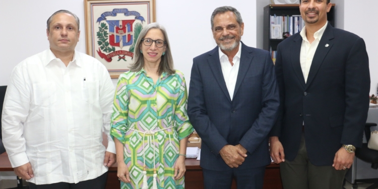 DCNB y Minerd trabajan en planes estratégicos para fortalecer educación de jóvenes peloteros