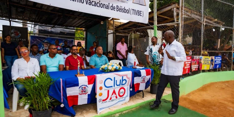 Club JAO inaugura su Torneo 49 dedicado al alcalde Ramón Candelaria