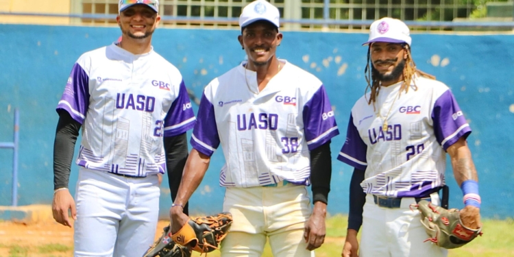 La UASD logra doble victoria en la Liga de Béisbol Universitario y lidera Región Sur
